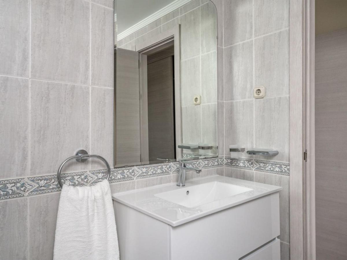 Apartment Playamar By Interhome Торемолинос Екстериор снимка